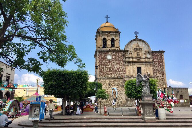 Tequila and Guachimontones Full Day Private Tour - The Scenic Return and Photo Stops