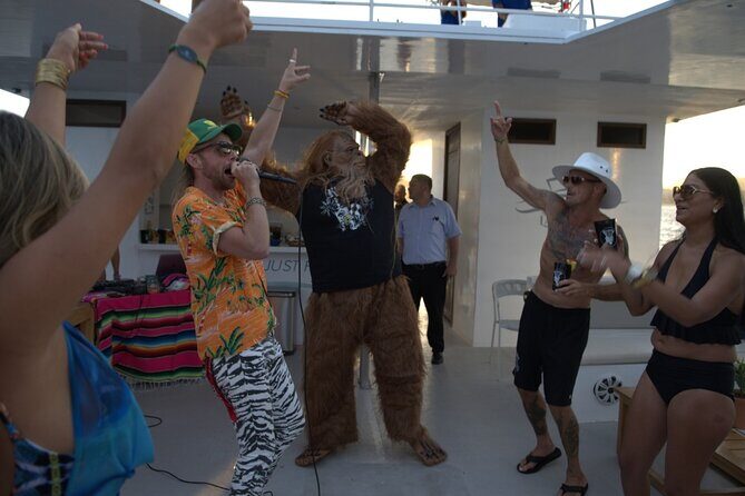 Tequila Boat Tours with Live Entertainment in Cabo - Practical Tips for Travelers