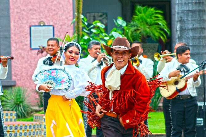 Tequila Express - The Heart of Tequila: Quinta Sauza and Cultural Traditions