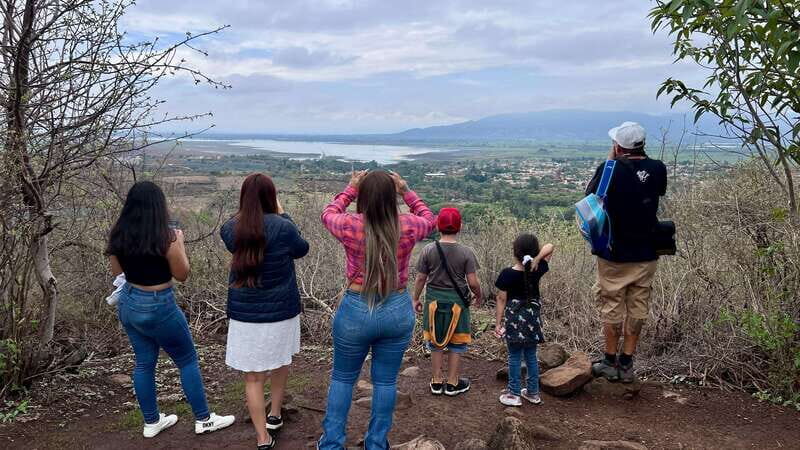 Tequila/Guahcimontones: Cultural Heritage Route Tour - Visiting a Traditional Tequila Distillery: Tres Mujeres