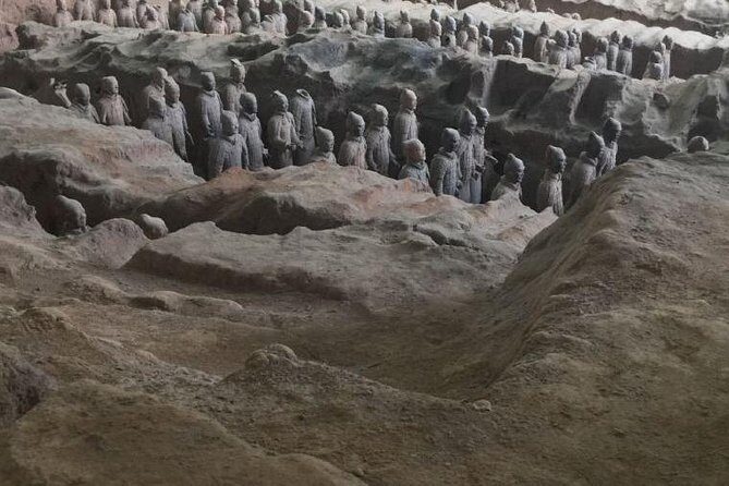 Terra cotta Army Museum Tour With English Guide Service - The Experience of Visiting the Terracotta Army