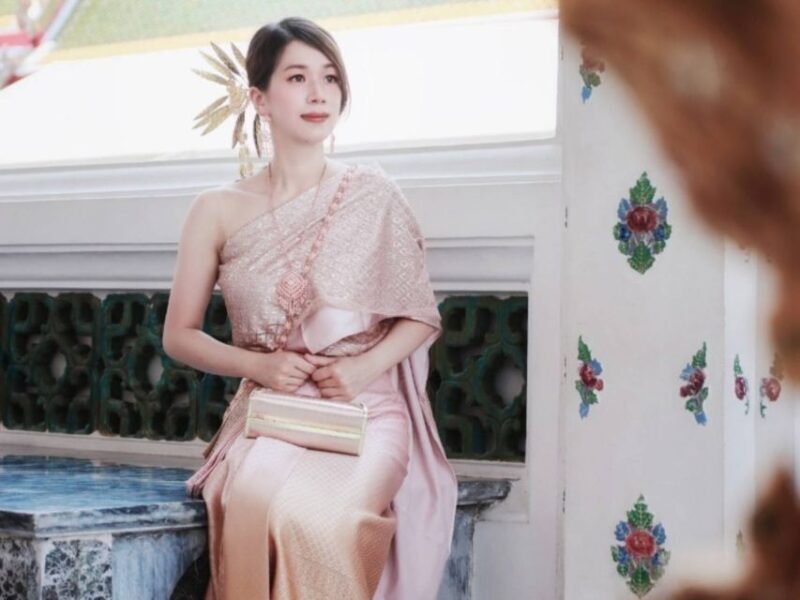 Thai Costume Rental - The Experience in Detail