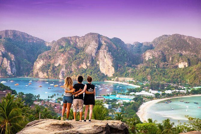 Thai Intro - Exploring Thailand in Style: A Comprehensive Review of the 18-Day Thai Intro Tour