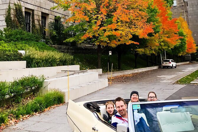 The 1-Hour Convertible Cadillac Old-Montréal History Tour SHARED - A Closer Look at the 1-Hour Convertible Cadillac Old-Montréal History Tour