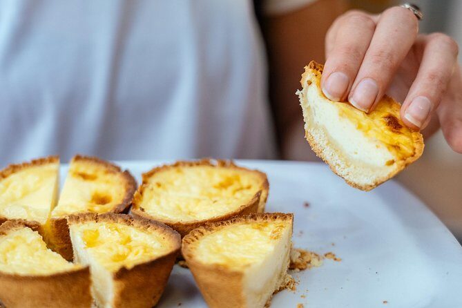The 10 Tastings of Cape Town With Locals: Private Food Walking Tour - Starting Point and Itinerary: An In-Depth Look