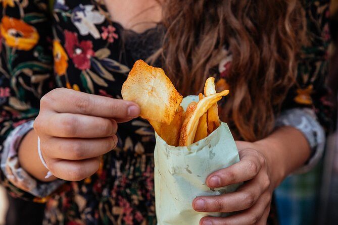 The 10 Tastings of Colombo With Locals: Private Street Food Tour - A Walk Through Colombo’s Food Scene: What to Expect