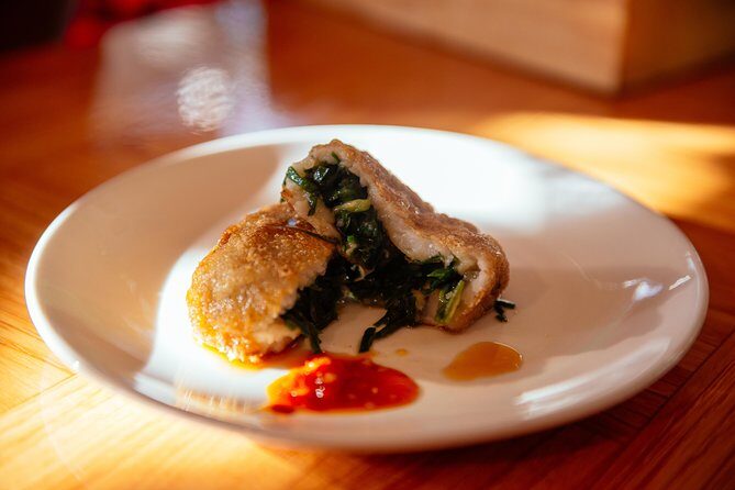 The 10 Tastings of Siem Reap With Locals: Private Street Food Tour - Key Points