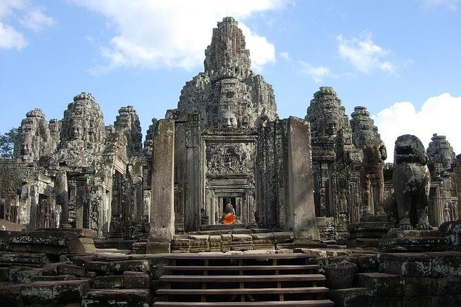 The Angkor Temples from Sunrise by Tuk Tuk - The Sum Up