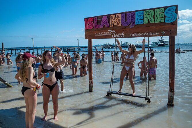The Best Catamaran tour to Isla Mujeres with Open Bar and Lunch - Detailed Review of the Catamaran Tour to Isla Mujeres
