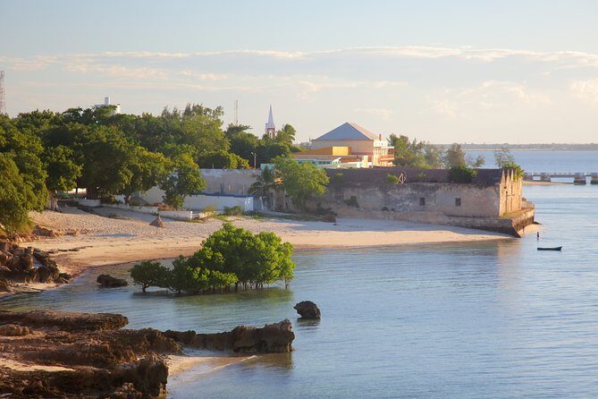 The best of Island of Mozambique walking tour - Key Points