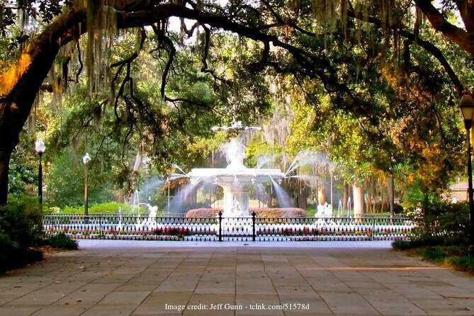 The Best of Savannah: Private Half-Day Walking Tour - In The Sum Up