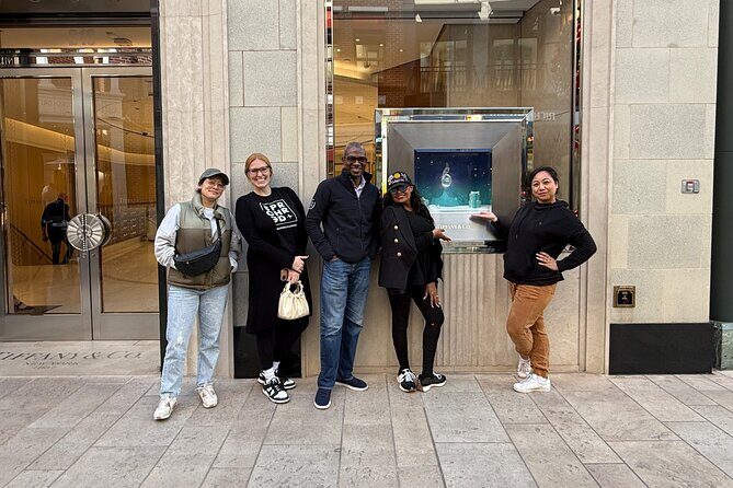The Beverly Hills Scavenger Hunt - What’s Included and What’s Not