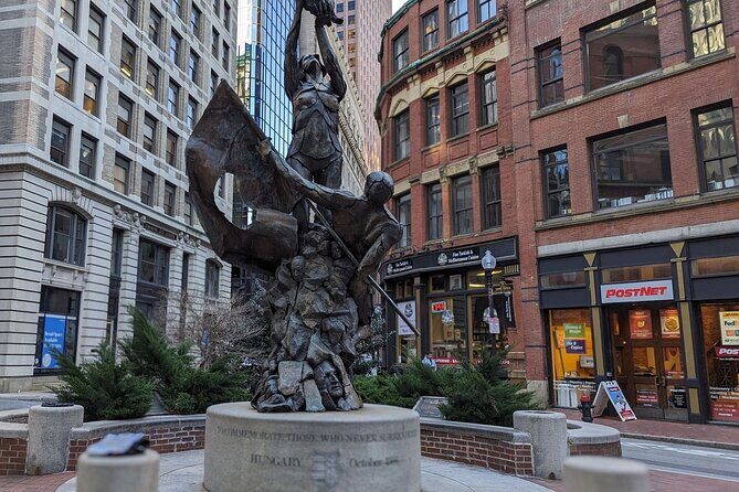 The Boston Massacre: An Audio Guide to the Citys Bloodiest Event - Key Points