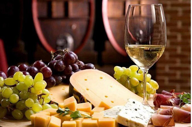 The Cheese and Wine Route - Practicalities and Tips for Travelers