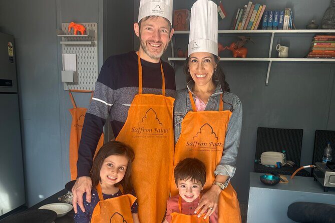 The Chef @ 5 pm (3 Main Dishes + 2 Breads) - An Authentic Indian Cooking Class in Delhi: What to Expect