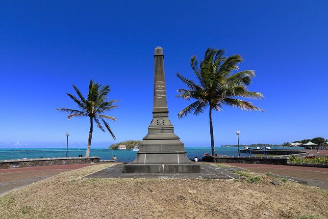 The East Discovery Tour: Bois-Cheri Tea Factory, Blue-Bay Marine Park & Lunch - FAQ