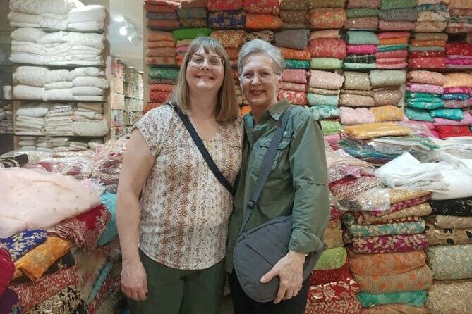The Fabric Trail: Textile & Tailoring Tour with Expert Guide - Key Points