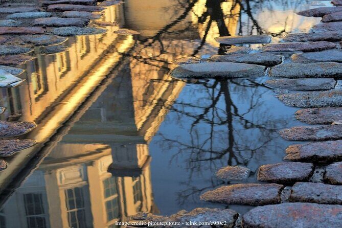 The Ghosts of Old Montreal: Private 1.5-hour Spooky Tour - An In-Depth Look at the Ghosts of Old Montreal Tour