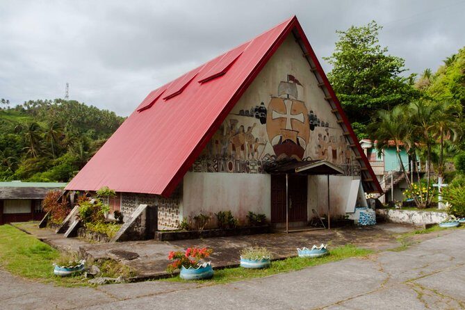The Kalinago Barana Aute (Carib Model Village)w/ Emerald Pool - Key Points