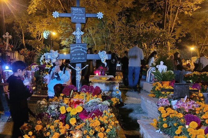 The Last Farewell Night in the Pantheons of Tlalixtac and San Felipe - Who Should Take This Tour?