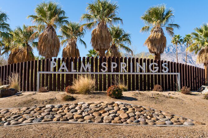 The Legends & Icons Tour of Palm Springs - Starting Point and Group Size