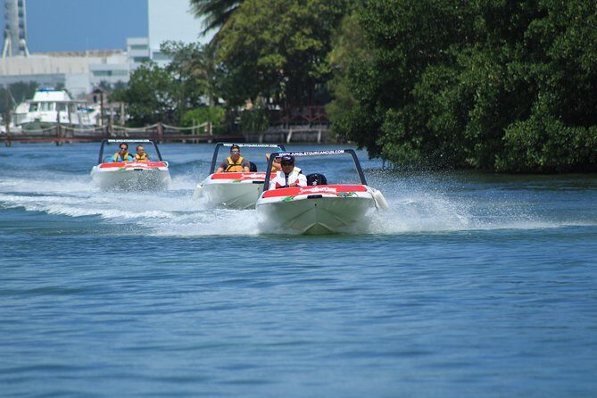 The most EXTREME SPEEDBOAT TOUR in Cancun. Includes Snorkel and Tour Guide - Who Will Love This Tour?