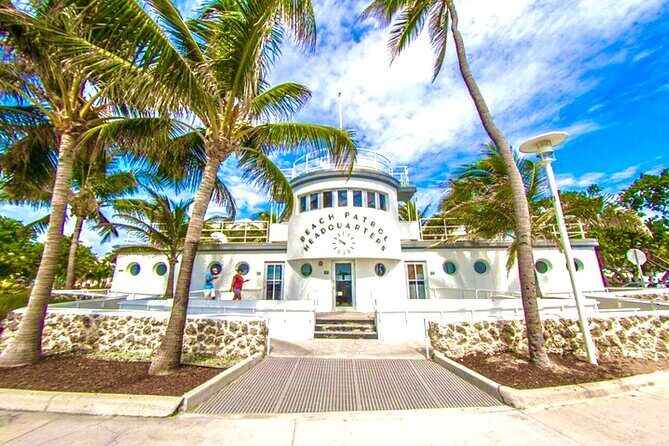 The Official Art Deco Walking Tour by The Miami Design Preservation League - Key Points