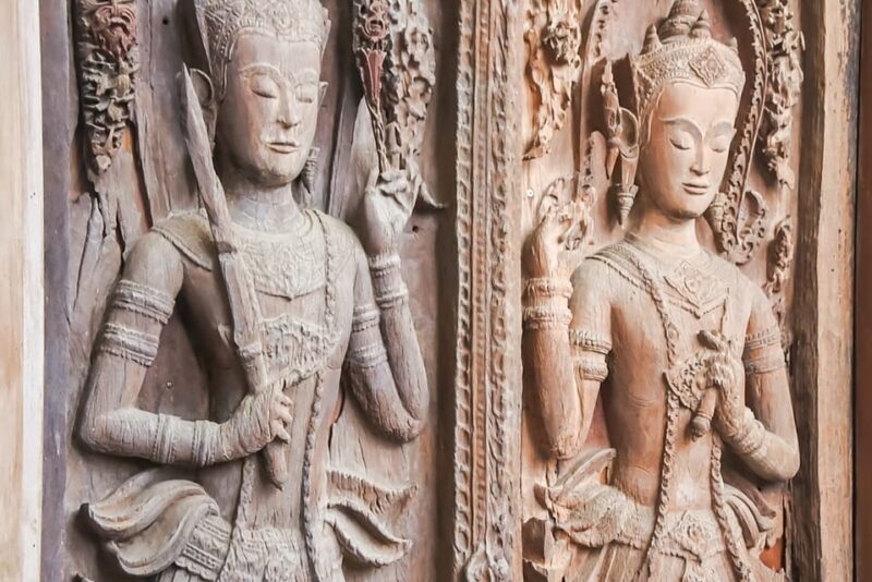 The Old Siam: Ayutthaya Temples Small Group Tour with Lunch - How the Experience Stands Out