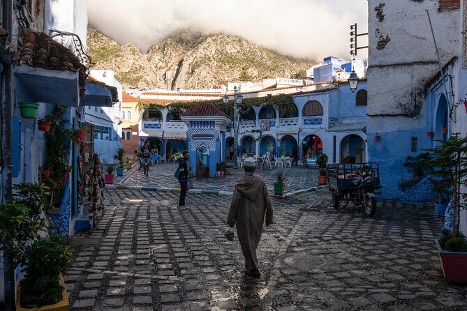 The Perfect Full-Day Chefchaouen Trip: All-Inclusive and Guided" - Who Should Consider This Tour?