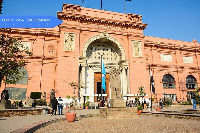 The pyramids & Museum day tour - An In-Depth Look at the Tour Experience