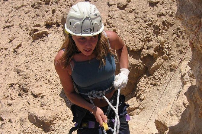 The Ramon Crater and rappelling package tour - an exciting combo tour. - Key Points