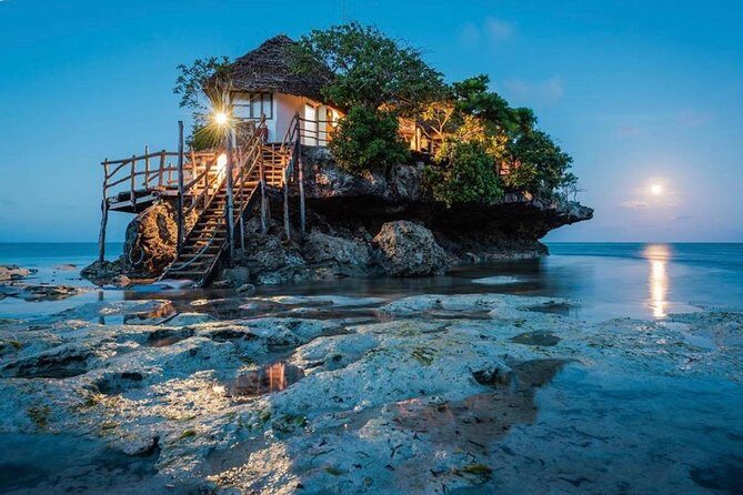 The Rock Restaurant by Speed Boat - An In-Depth Look at the Experience