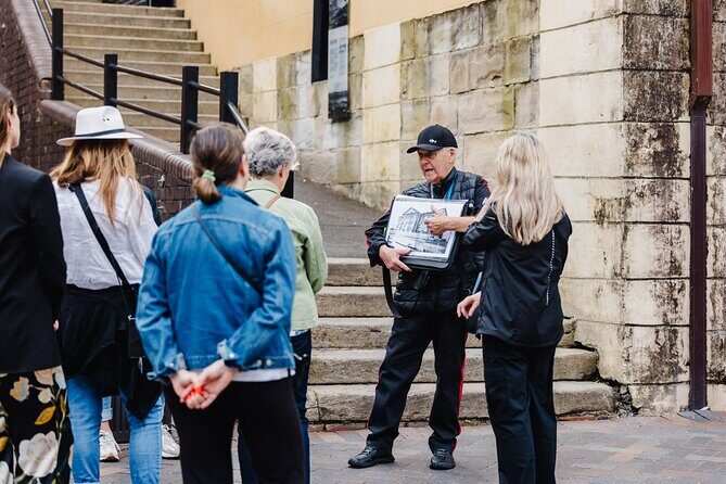 The Rocks and Sydney Harbour 1 Hour Guided Walking Tour - Key Points