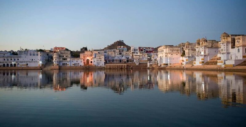 The Soul of Pushkar: Temple, Lake & Local Cuisine in a Day - An In-Depth Look at the Experience