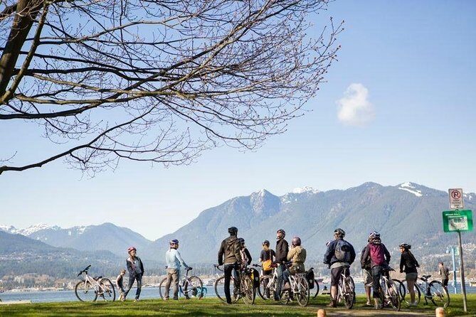 The Stanley Park Bicycle Tour by Cycle City Tours - Historical Landmarks and Cultural Heritage