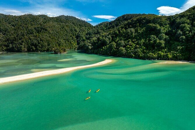 The Two Gods - Guided Kayak & Unguided Walk - New Zealand - Who Should Consider This Tour?