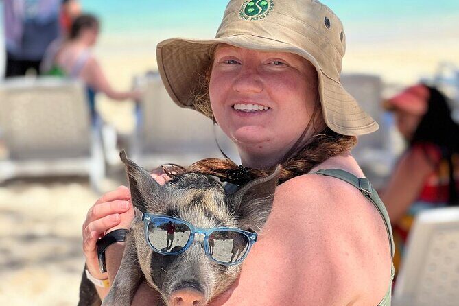 The Ultimate Bahamian Beach Day: Pigs, Jet Ski, Snorkeling & More - An In-Depth Look at the Tour
