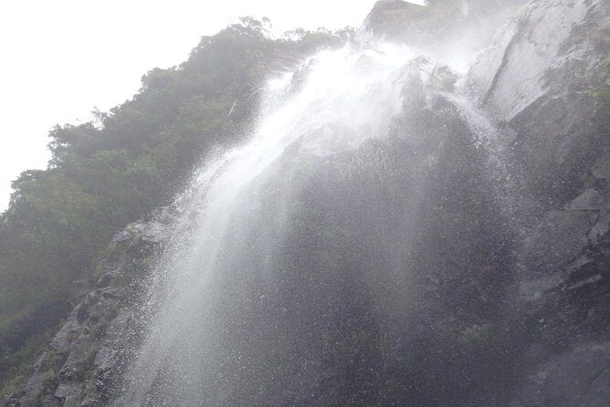 Three Dragon Gorge River Walking Tour - An In-Depth Look at the Three Dragon Gorge River Walking Tour