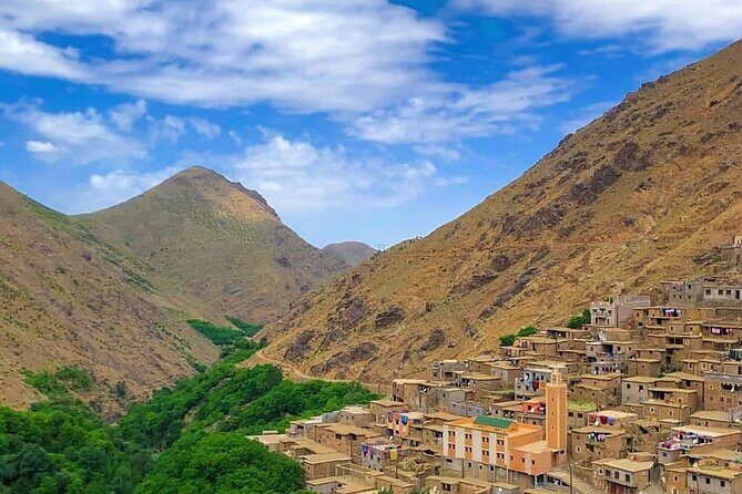 Three Valleys and Atlas Mountain & Waterfalls Tour from Marrakesh - Transportation and Group Size