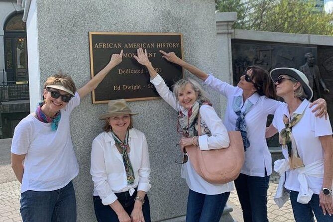 Thrilling City Scavenger Hunt Game in Cambridge, ON - Key Points