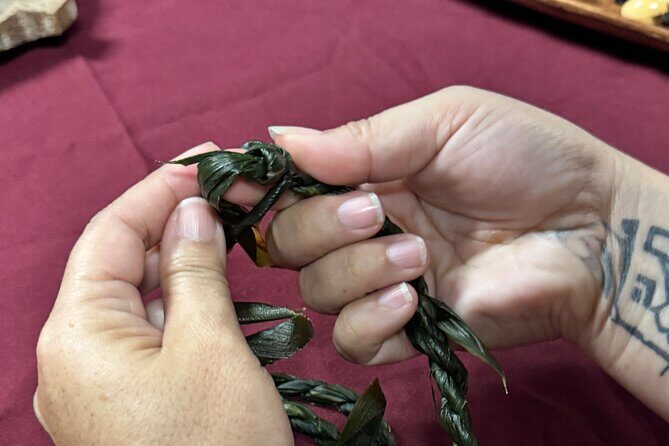 Ti Leaf Bracelet Craft Class on Maui - Analyzing the Value and Practical Details