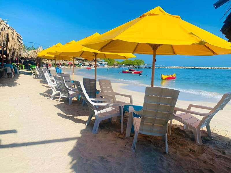 Tierra bomba: Typical beachday to Punta Arena! - FAQ