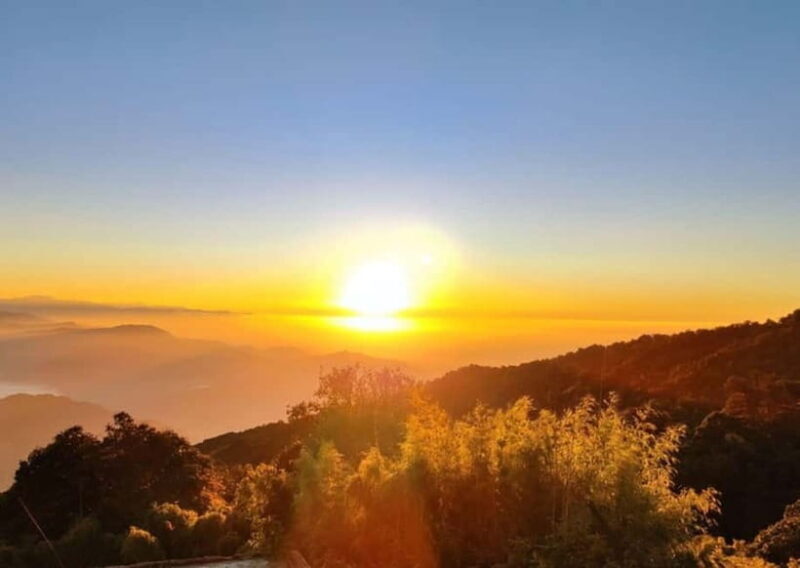 Tiger Hill Sunrise and Hiking Tour from Darjeeling - The Itinerary in Detail