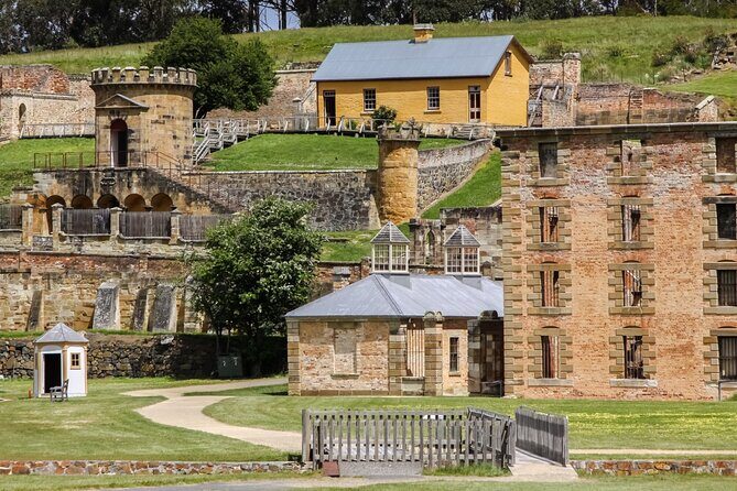 Time Traveler Tale Unveiling History at Port Arthur Full Day Tour - What to Expect from the Itinerary