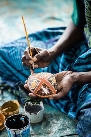 Tiwi Islands Cultural Experience from Darwin Including Ferry - FAQs