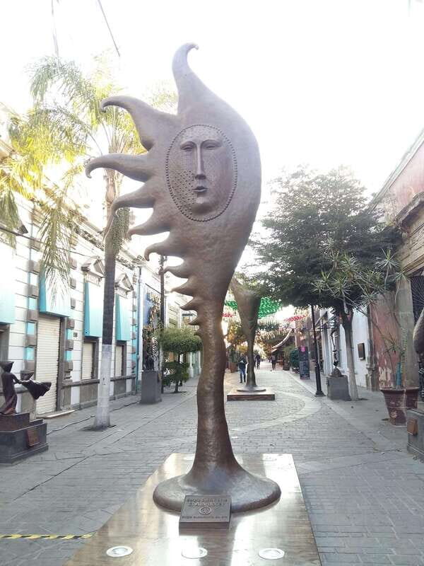 Tlaquepaque Magic Town: Artisans, Traditions, Architecture - Why Consider This Tour?