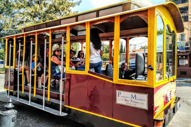 TLAQUEPAQUENSE DAY, Tram + Workshops + Gastronomy - The Balance of Value and Experience
