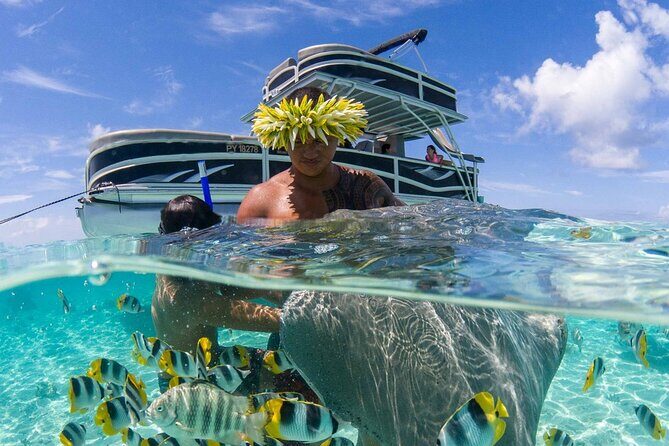 Toa Boat Bora Bora Private Lagoon tour with Lunch on Ambassador Boat - FAQs