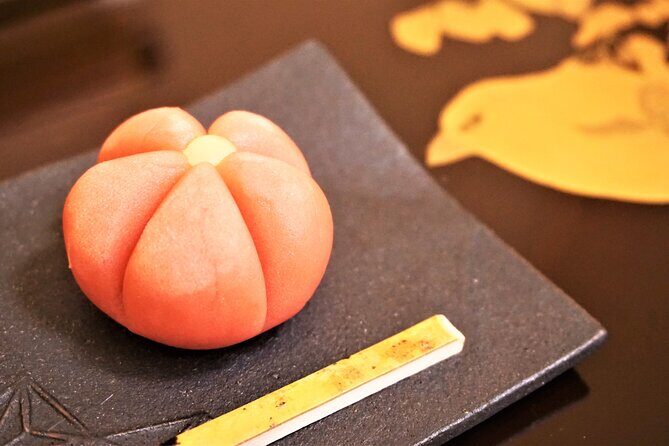 Tokyo 6 h Private Guided Tour & Japanese Sweets Making Experience - The Wagashi Making Experience: A Delicious Finale