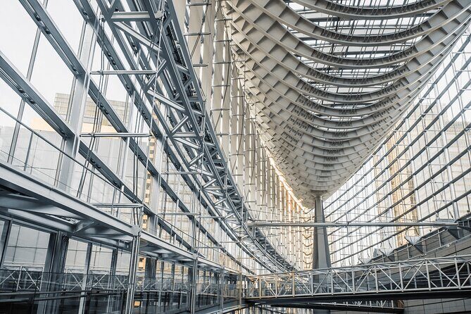 Tokyo Architecture and Contemporary Art Walking Tour with a local guide - Shibuya: The World’s Busiest Intersection